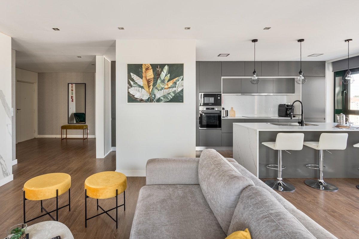 Porto Central Luxury + 2 Parking gallery image 5