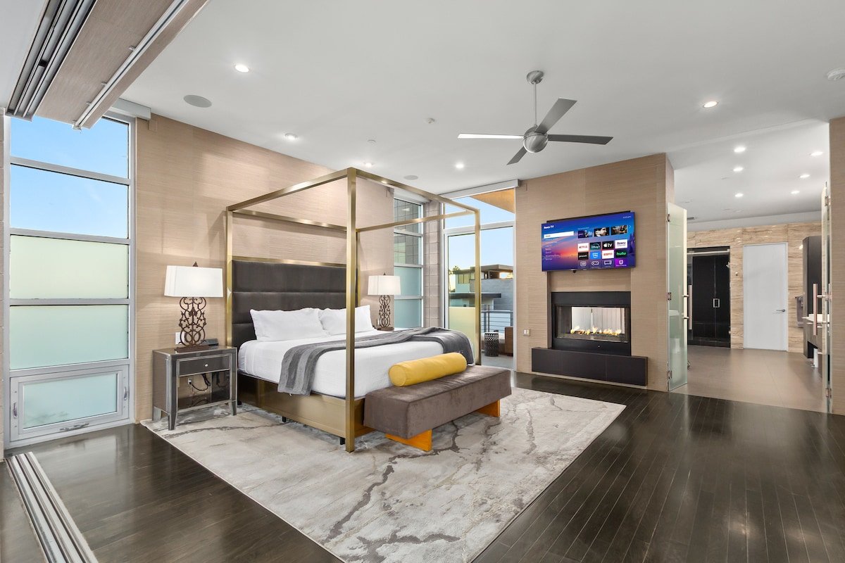 The George gallery image 5