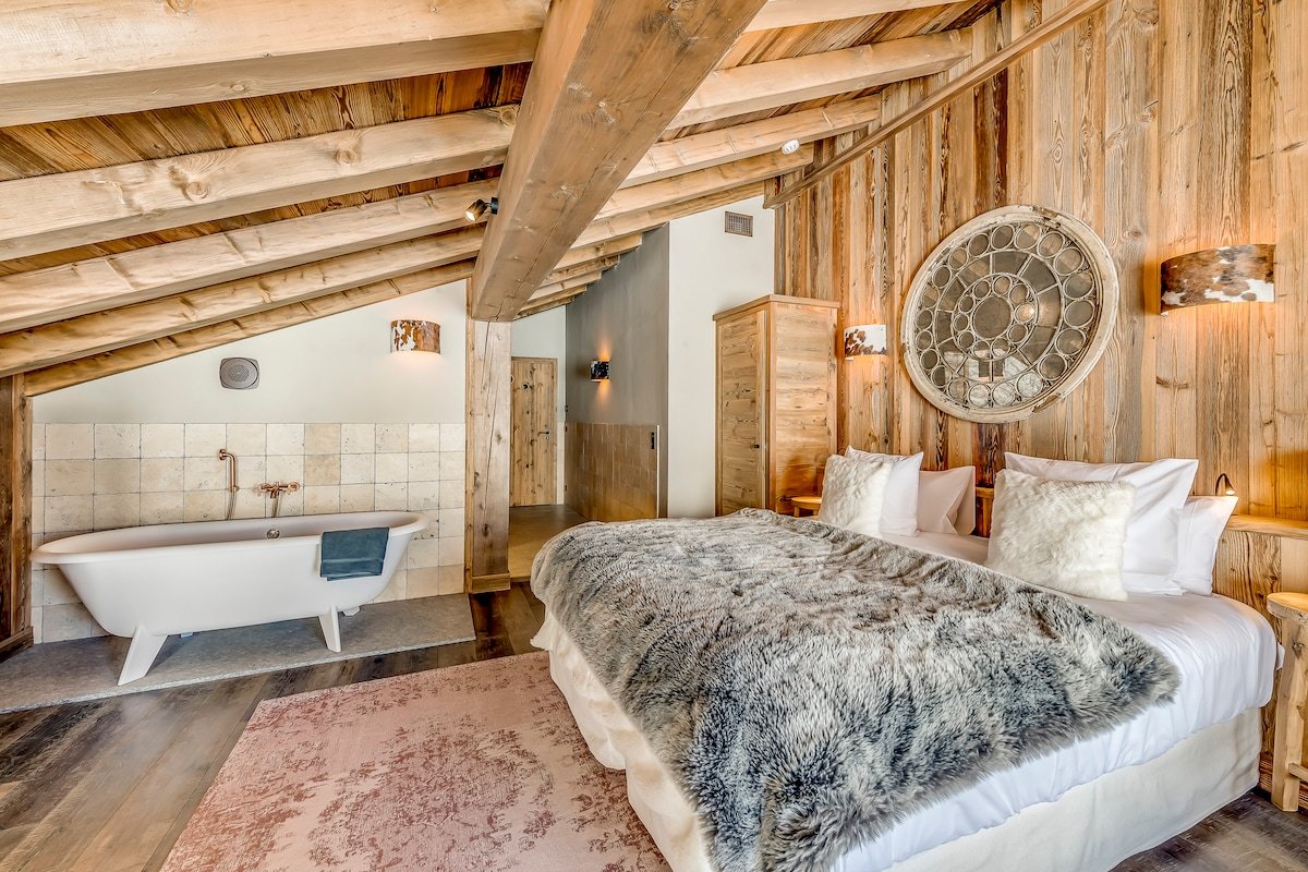 Madeleine gallery image 5