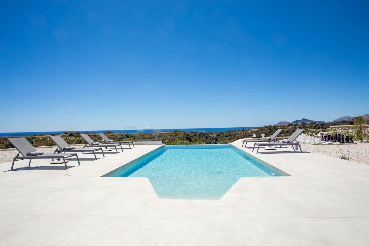 Your House In Rhodes gallery image 3