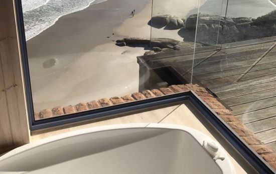 Photo 2 of Beach Music Villa accommodation in Llandudno, Cape Town with 3 bedrooms and 3 bathrooms