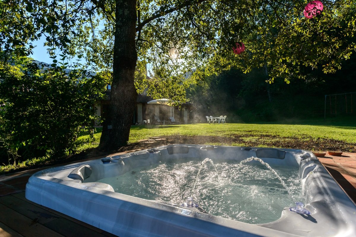 Mas Cadebosc 2 en CapSec. Exquisita con Jacuzzi gallery image 2