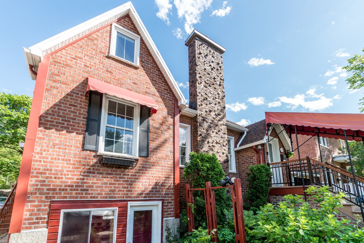 FamilyHouse, QuebecCity, SPA, PoolTable, 4 bedroom