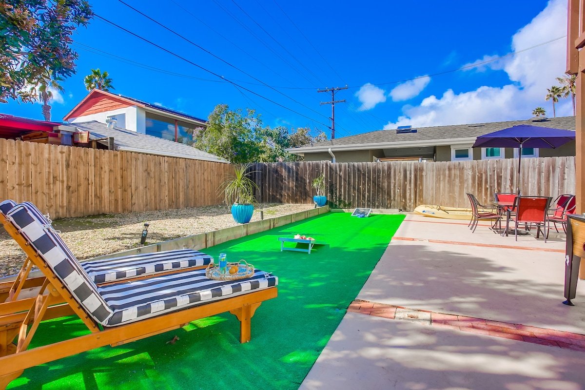 The Crown Jewel Villa with AC!Bikes,Kayak and SUP! gallery image 3