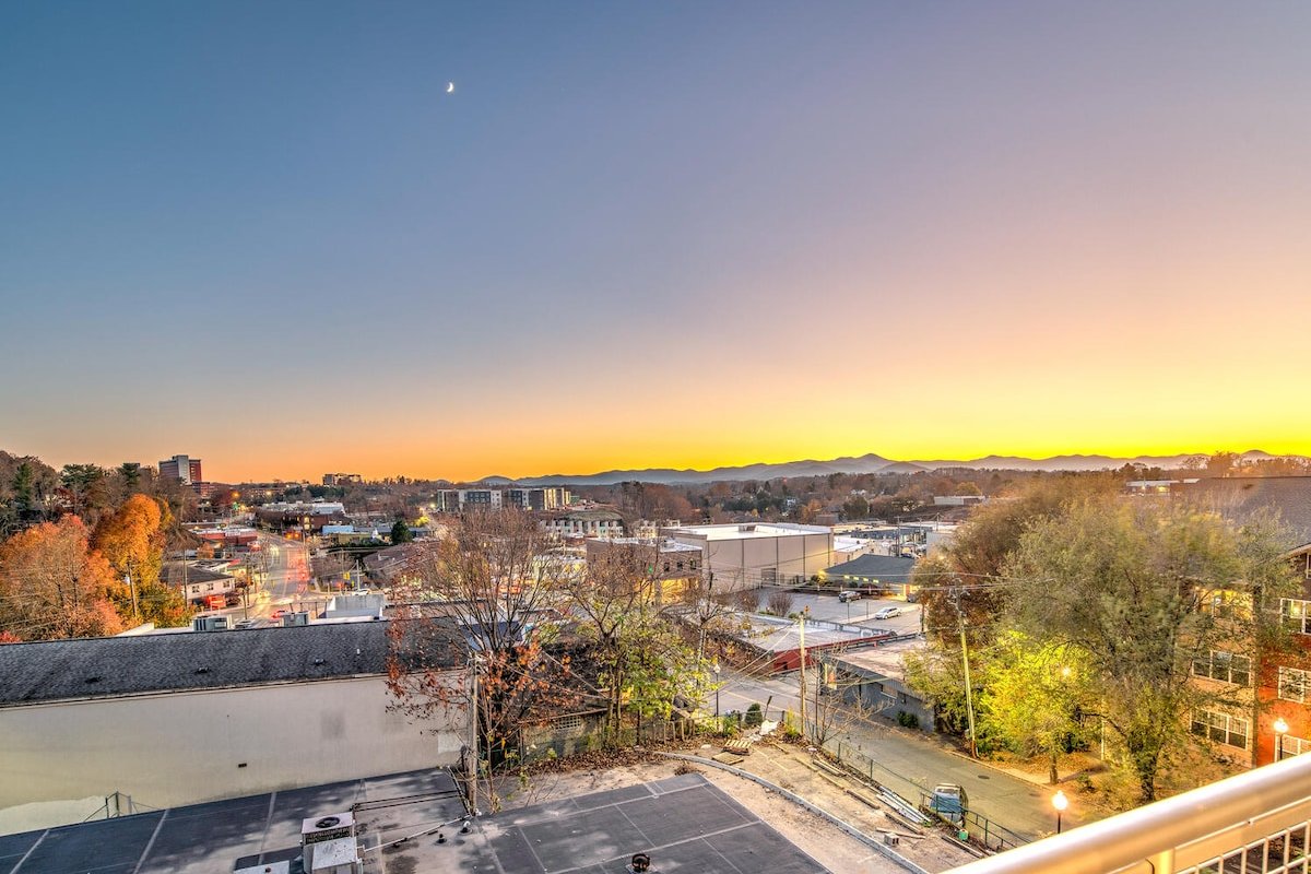 Two King Ensuite Bedrooms with Views gallery image 5