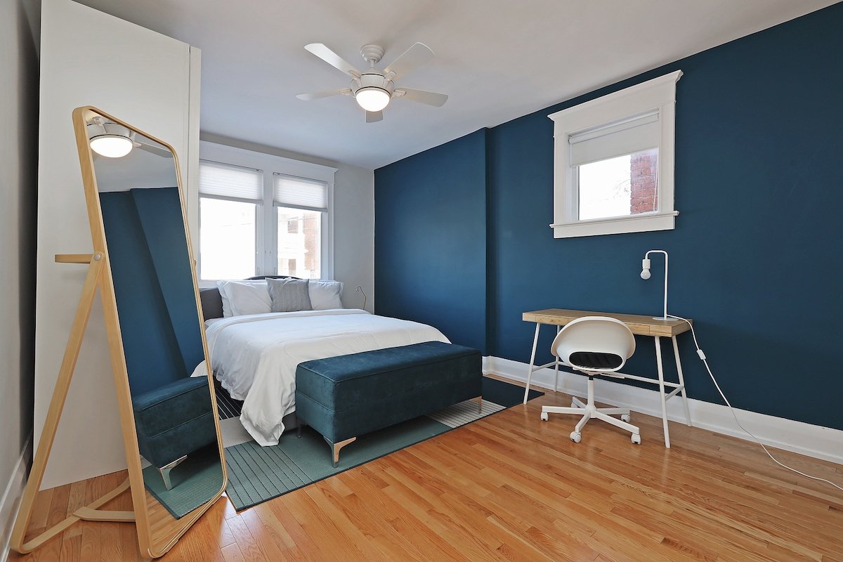 Classic 5 BDRM High Park Family Home/WFH/Pets OK gallery image 4