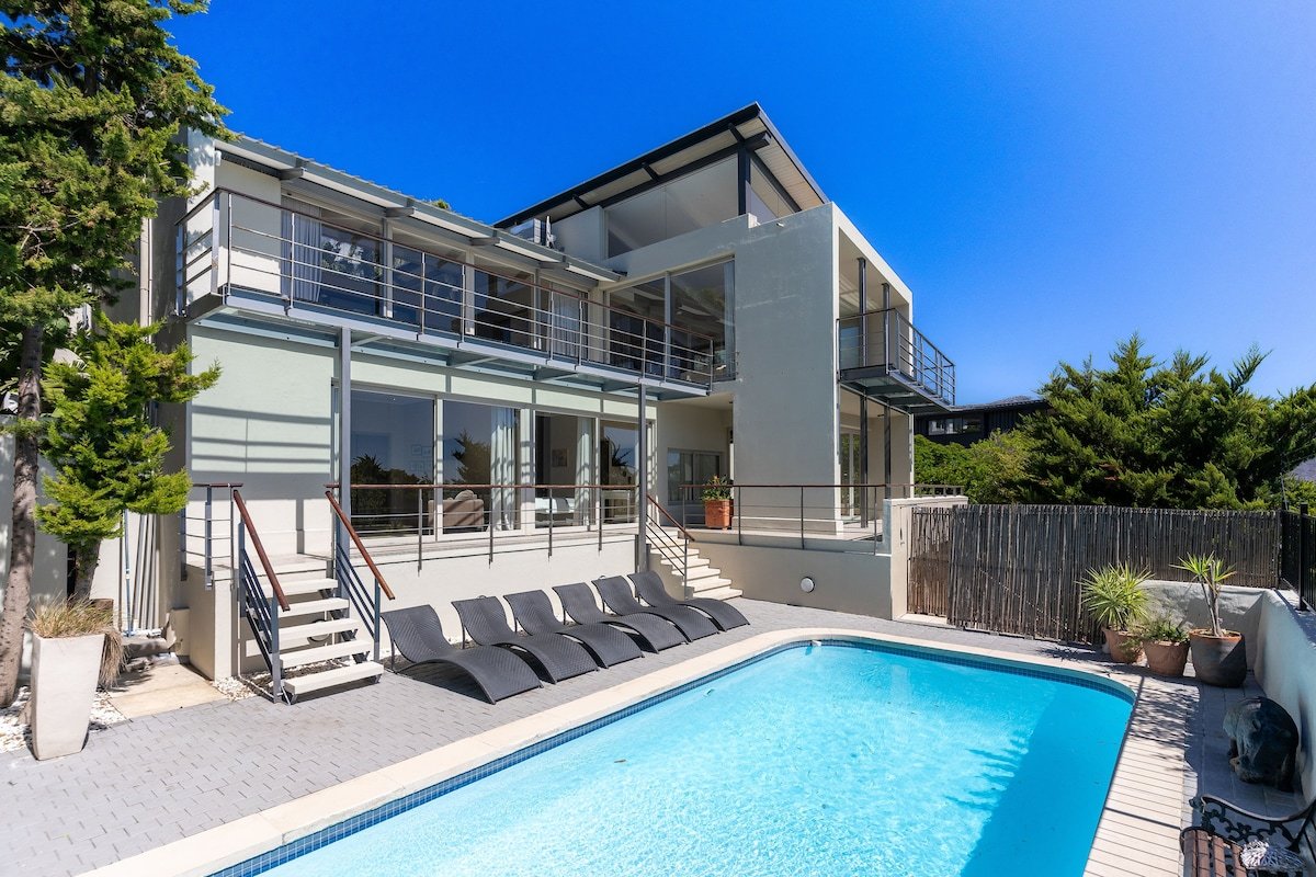 Luxury Ocean View Villa – with pool & AC gallery image 2