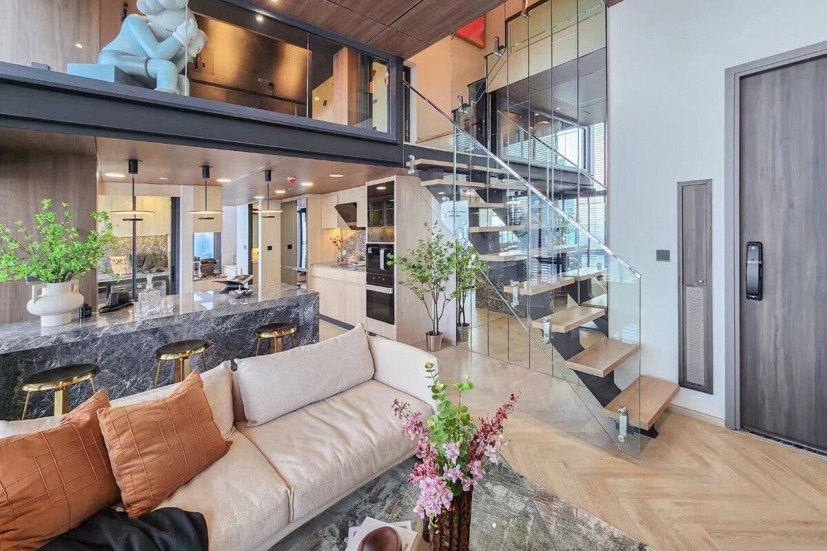 Siam Area@270° SkyView High Floor Luxury Penthouse gallery image 3