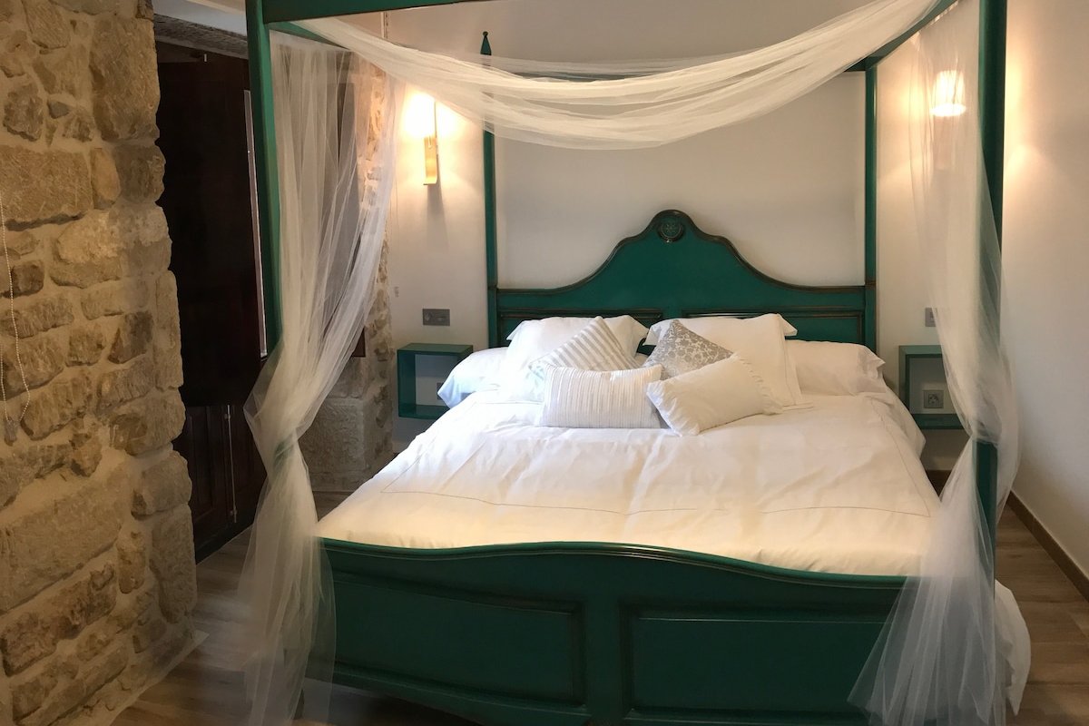 HOTEL completo en Rioja Alavesa gallery image 3