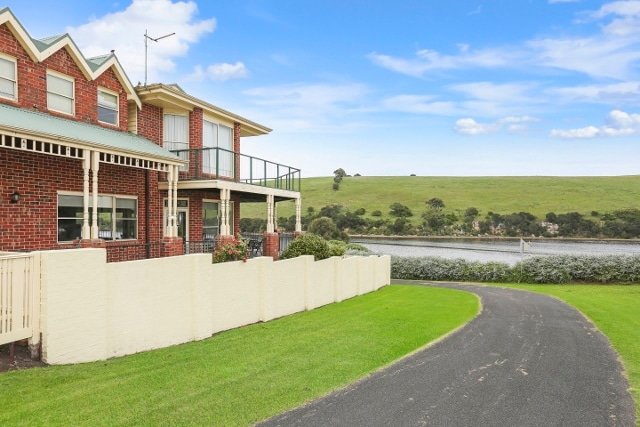 River Lodge on the Hopkins River gallery image 5