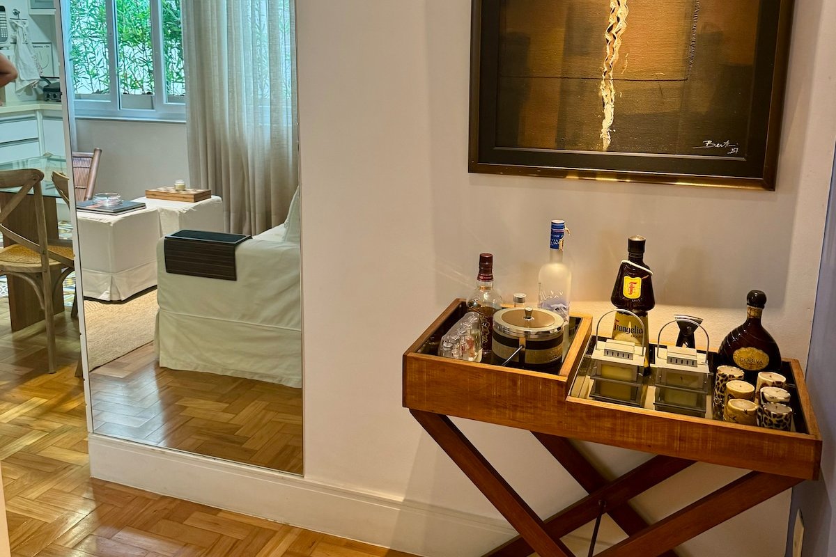 Charmoso apartamento Leblon excelente localização gallery image 4