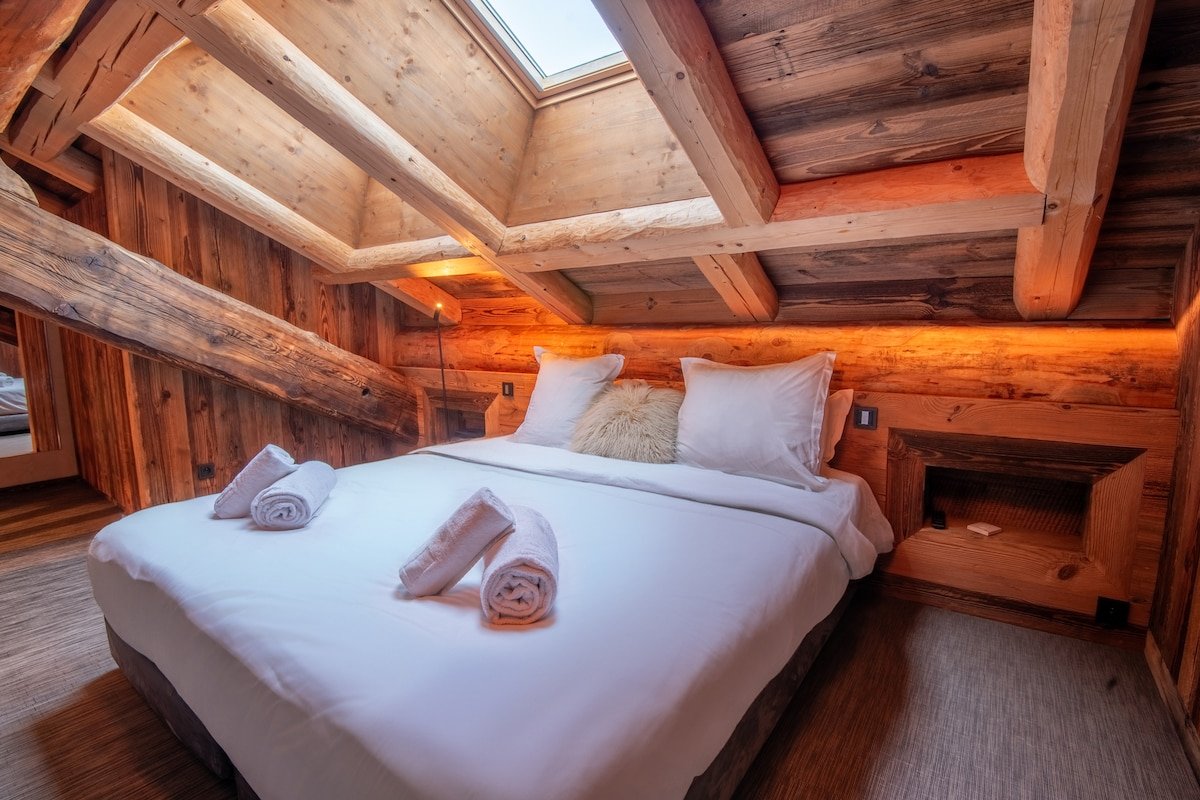 Lodge Les Murailles – Luxury Unique Alpin Chalet gallery image 3