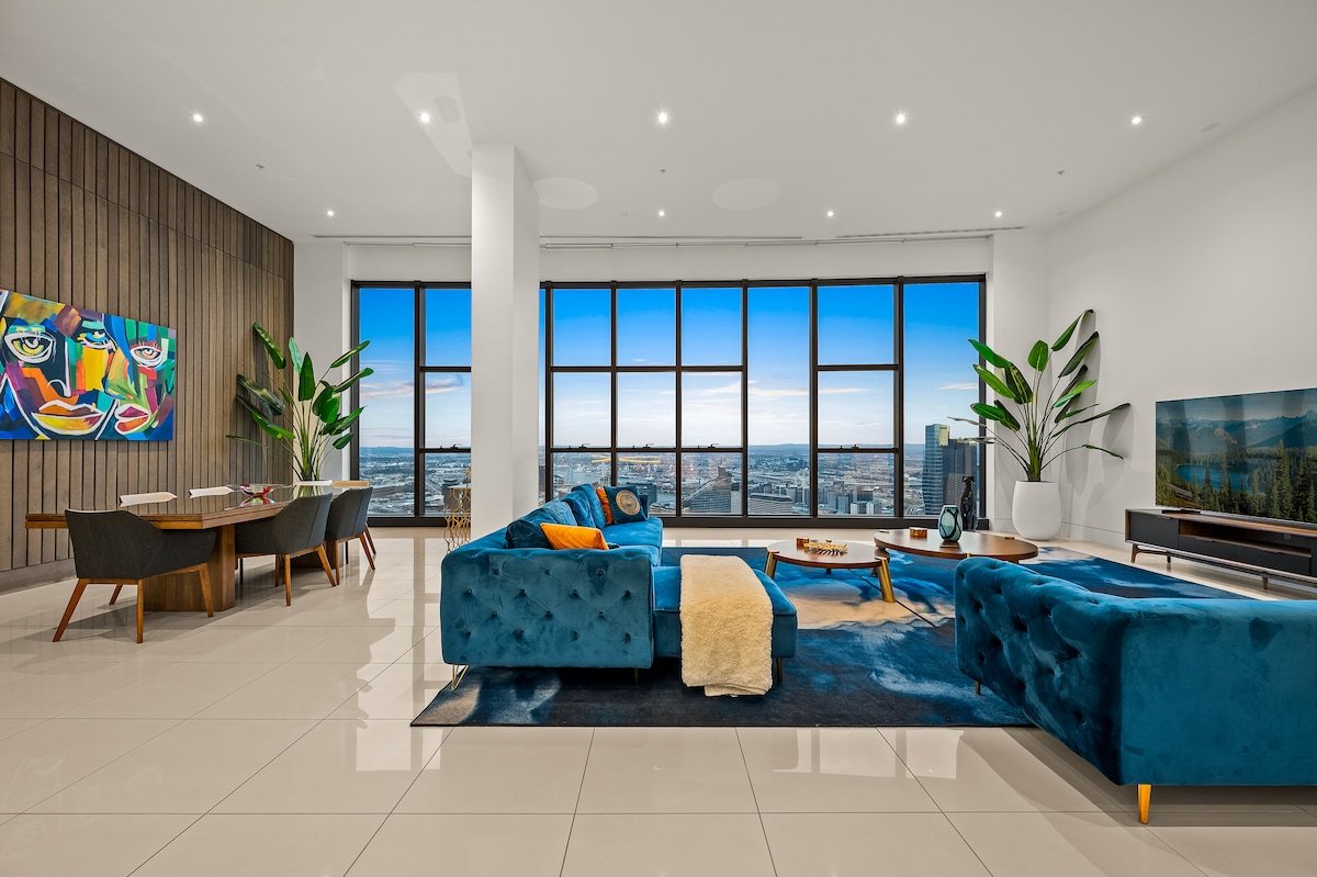Exclusive Stays – Prima Penthouse gallery image 3