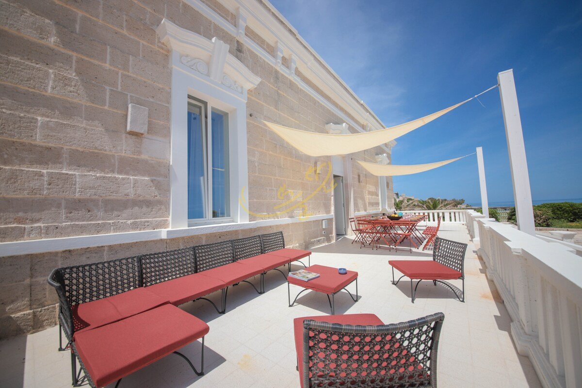 TD Villa De Bellis Historic Villa with Sea View gallery image 4