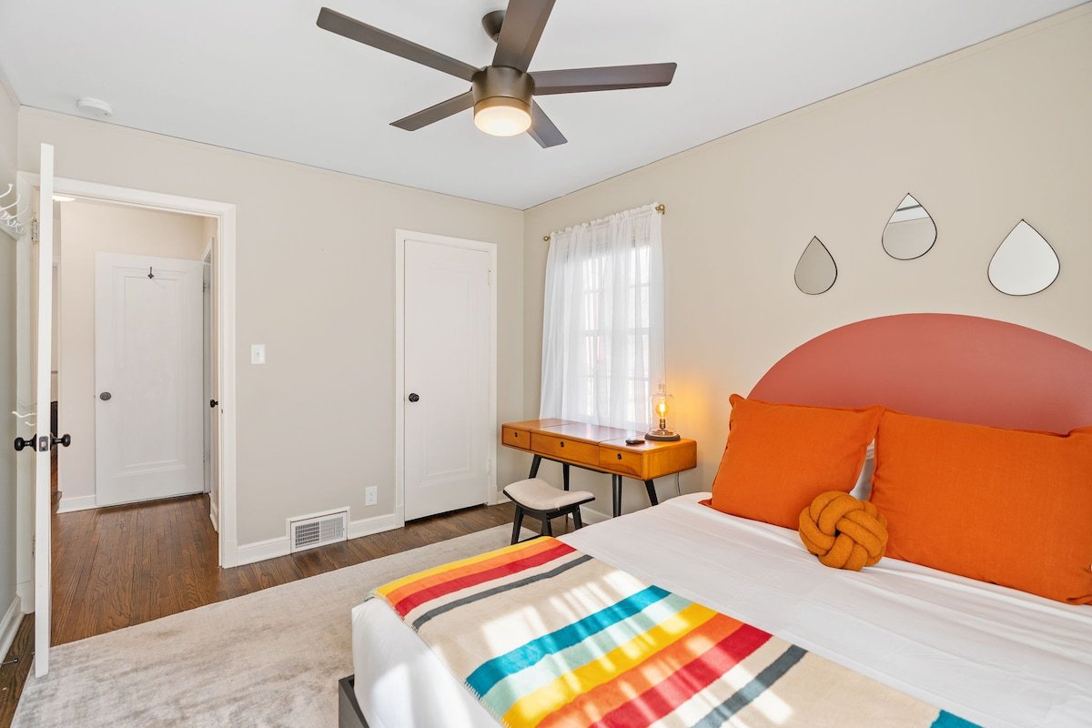 MINNeSTAY* Haven in the Heights gallery image 3