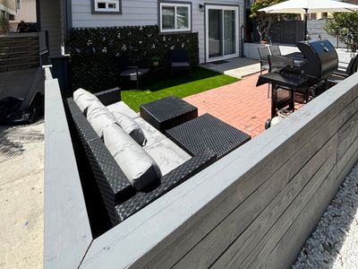 Steps from Water in Mission Beach w Parking, BBQ