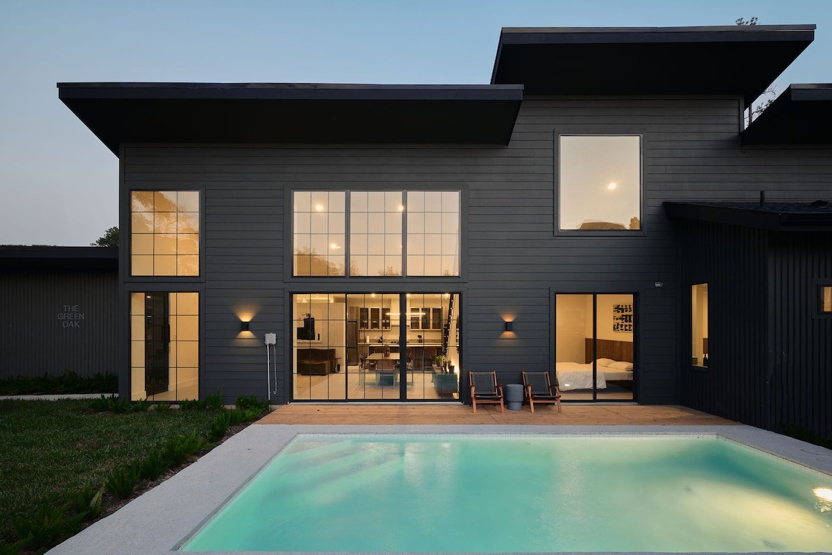 The Green Oak: Refresh & Restore