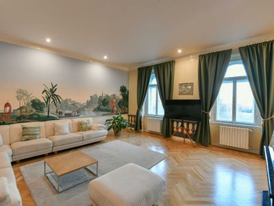 Neo-baroque Apartment with a View