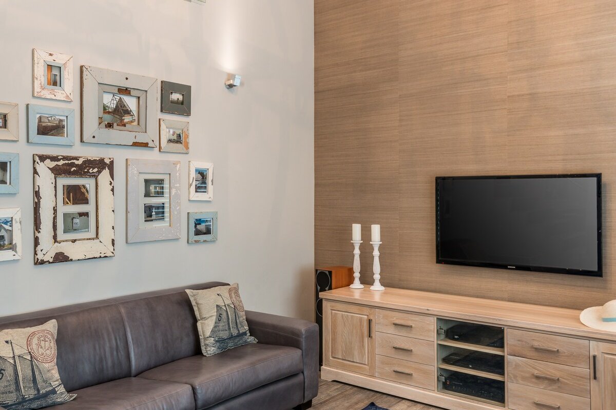 Gordons Bay Beachhouse gallery image 4