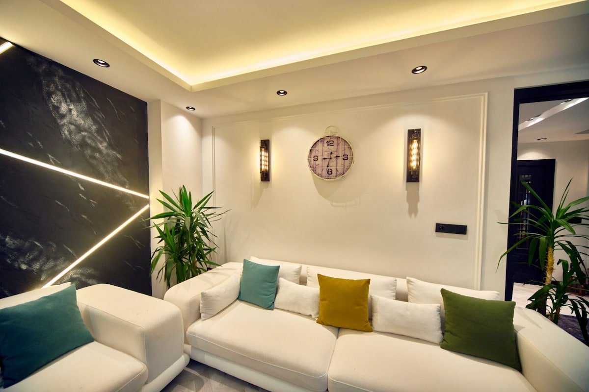 Central, Jacuzzi and Modern Design 3+1 in Şişli gallery image 5