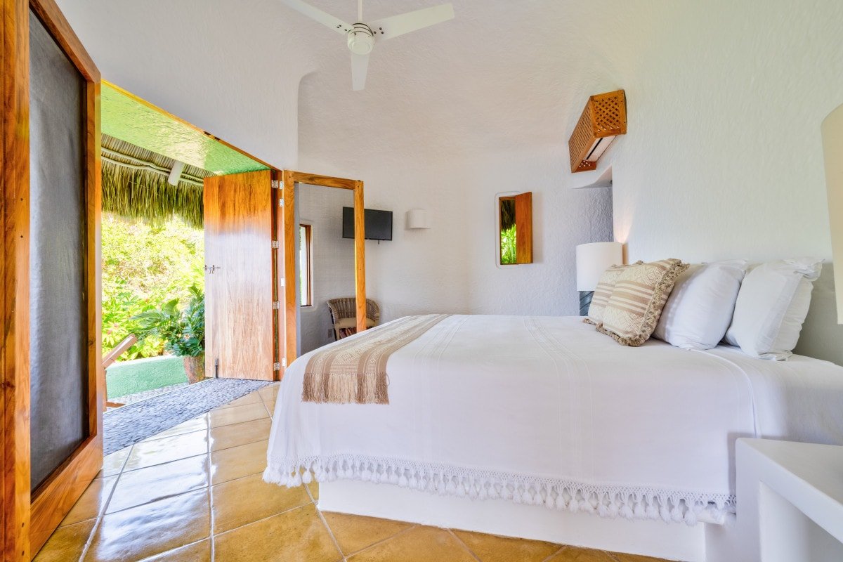 Sol de Occidente – Ocean Castle gallery image 2