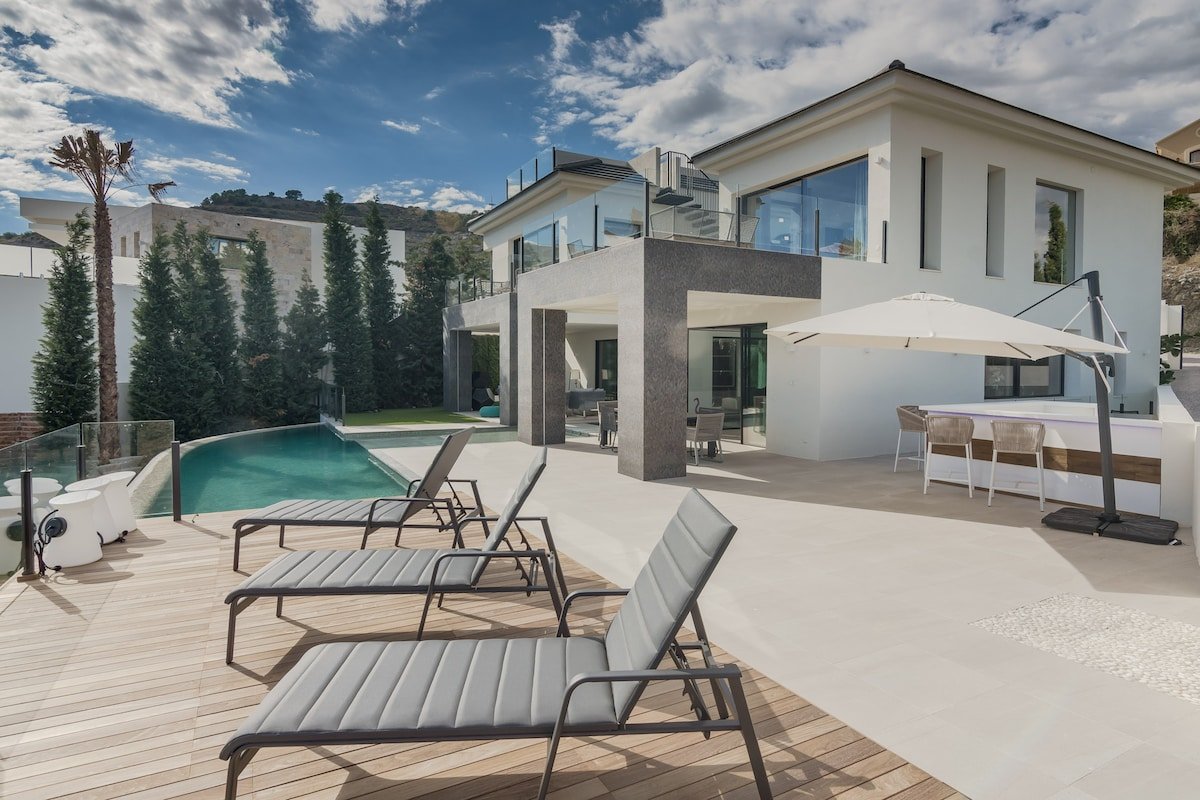 Running Waters gallery image 2