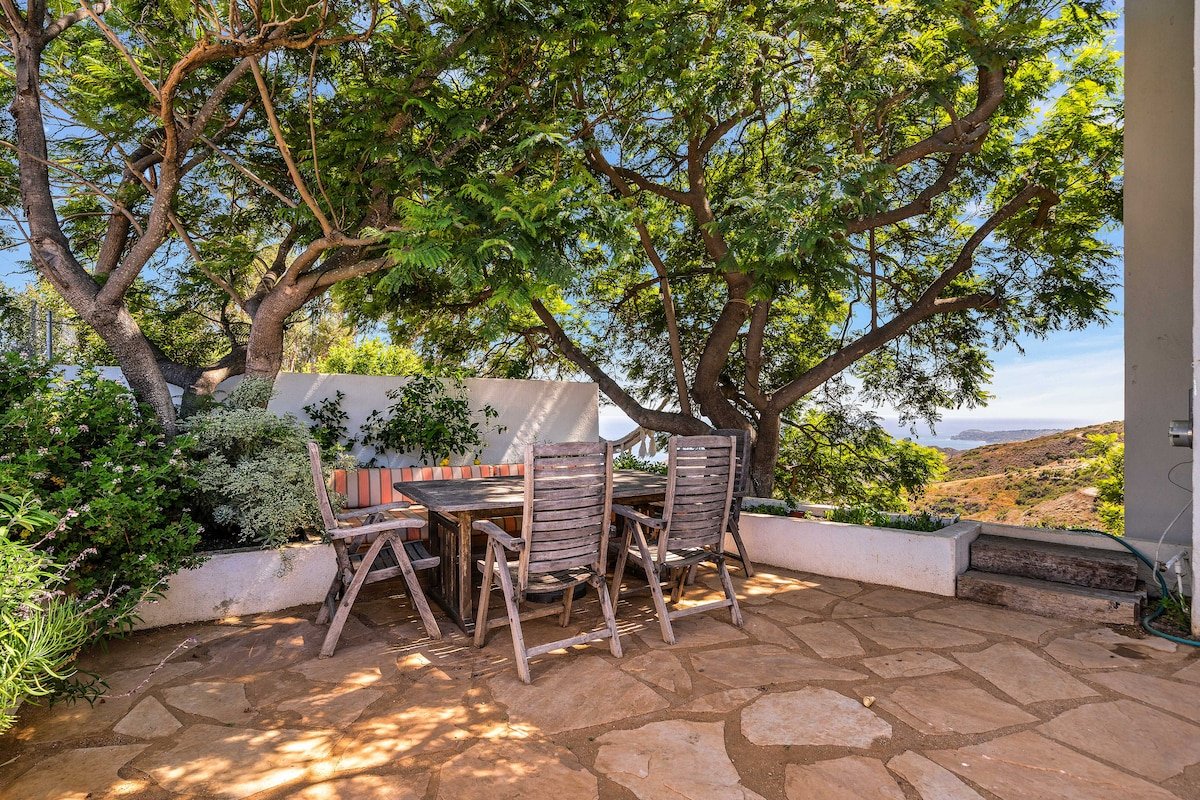 Private Retreat Malibu Home with Ocean View gallery image 5