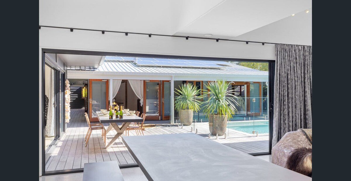 Desert Flame | Private Oasis near the Beach gallery image 3