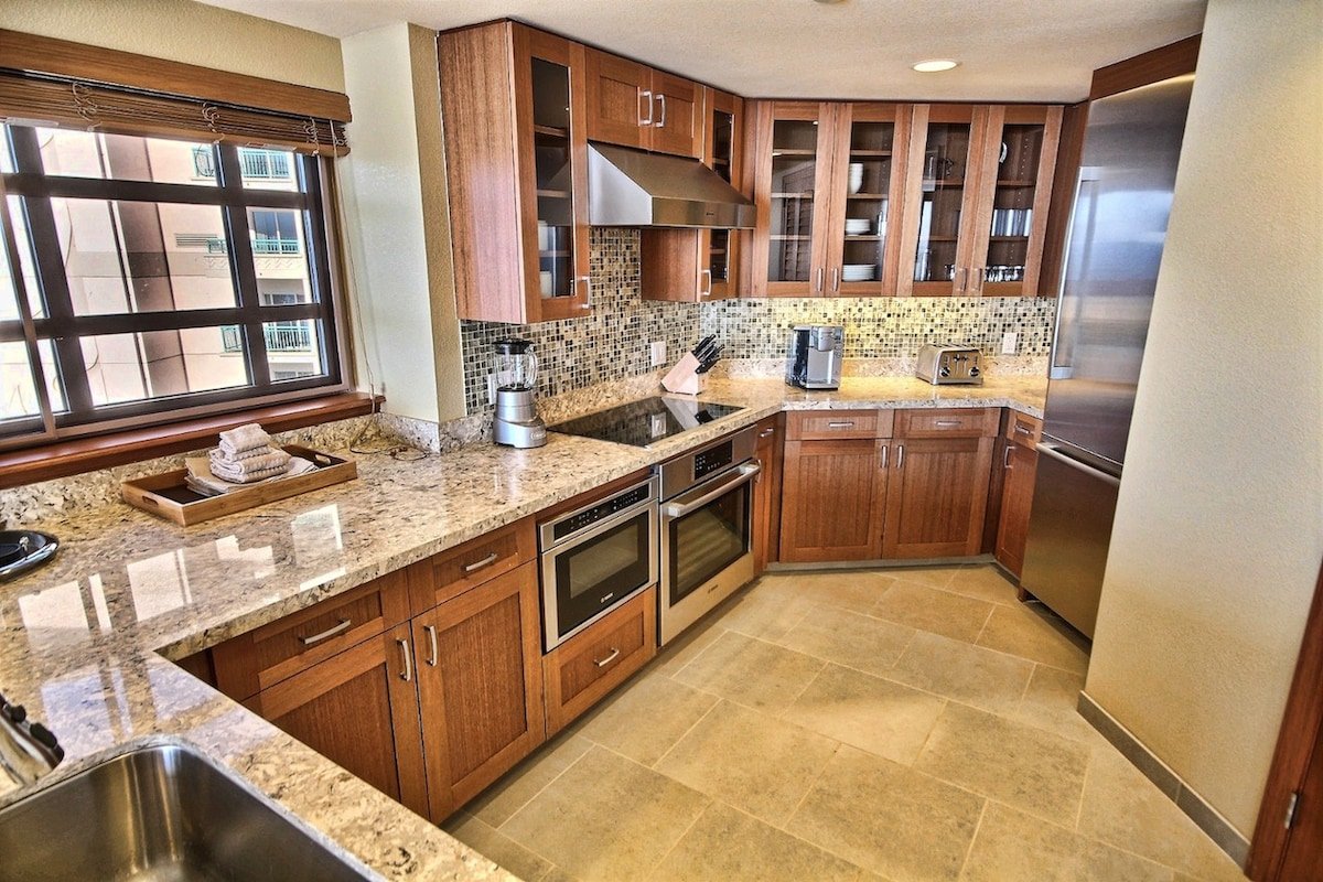 Hyatt Residence Club 3 BR Oceanfront Lower Villa gallery image 5