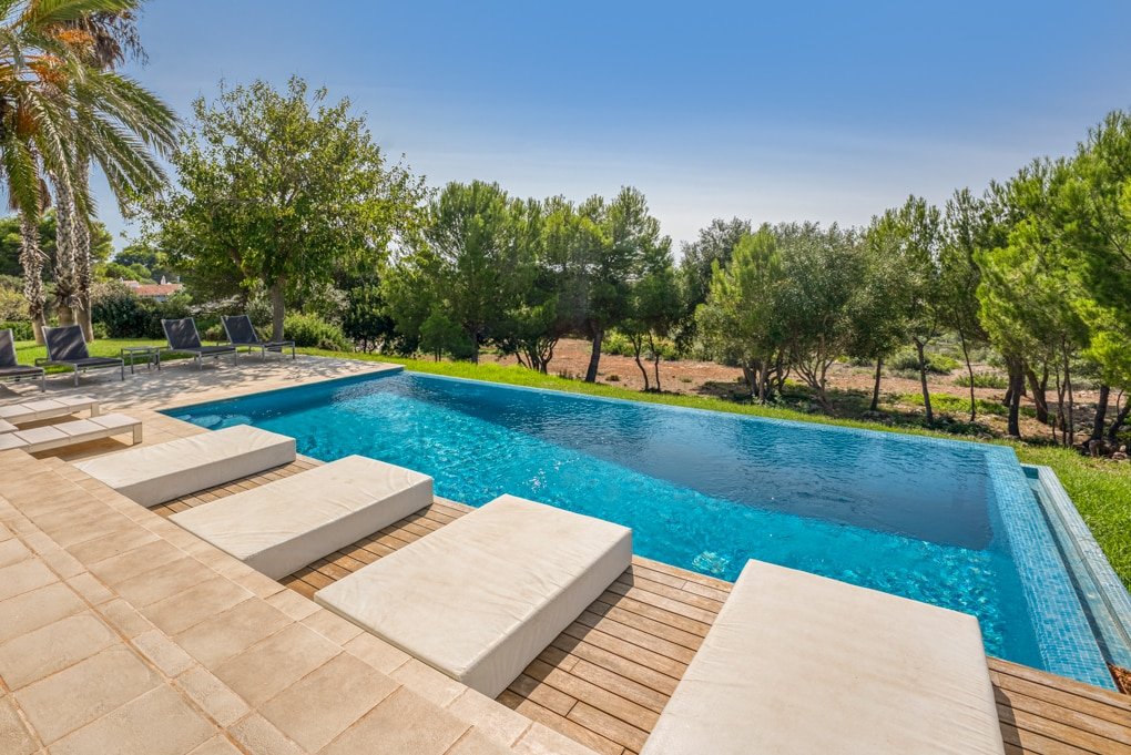 Villa with sea views, Cap d´en Font, Menorca gallery image 5