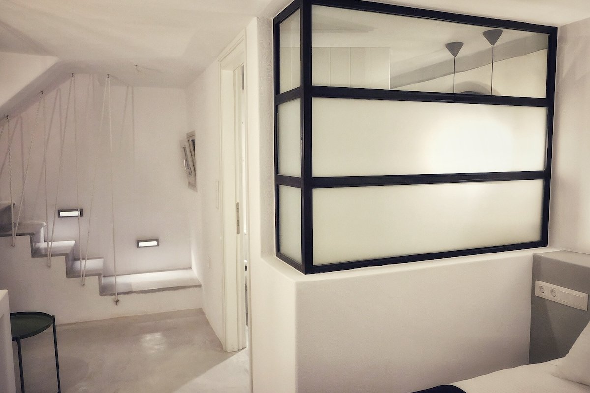 Apartment Aphrodite 2 with private pool in Naoussa gallery image 5