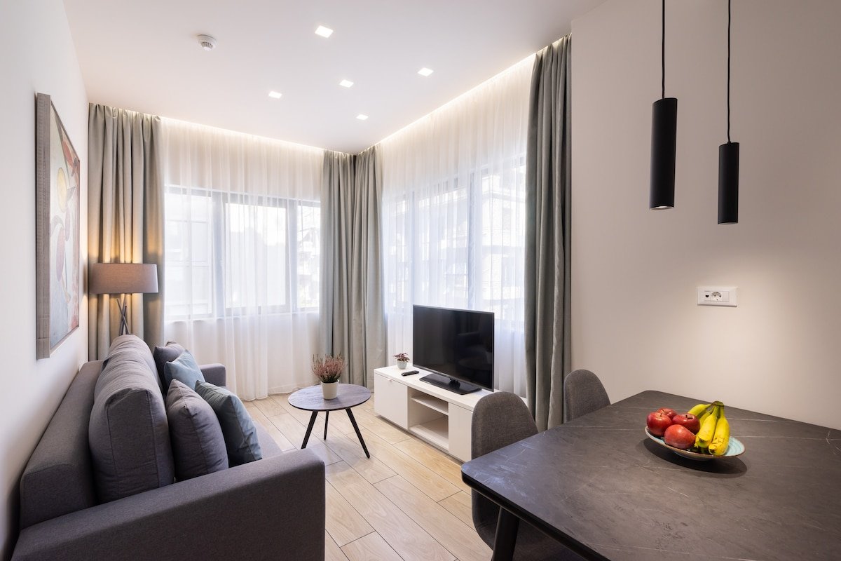 Family 2BDR apartment, central located gallery image 3