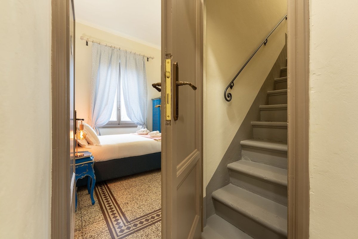 Elegante appartamento, 3 matrimoniali con terrazza gallery image 3