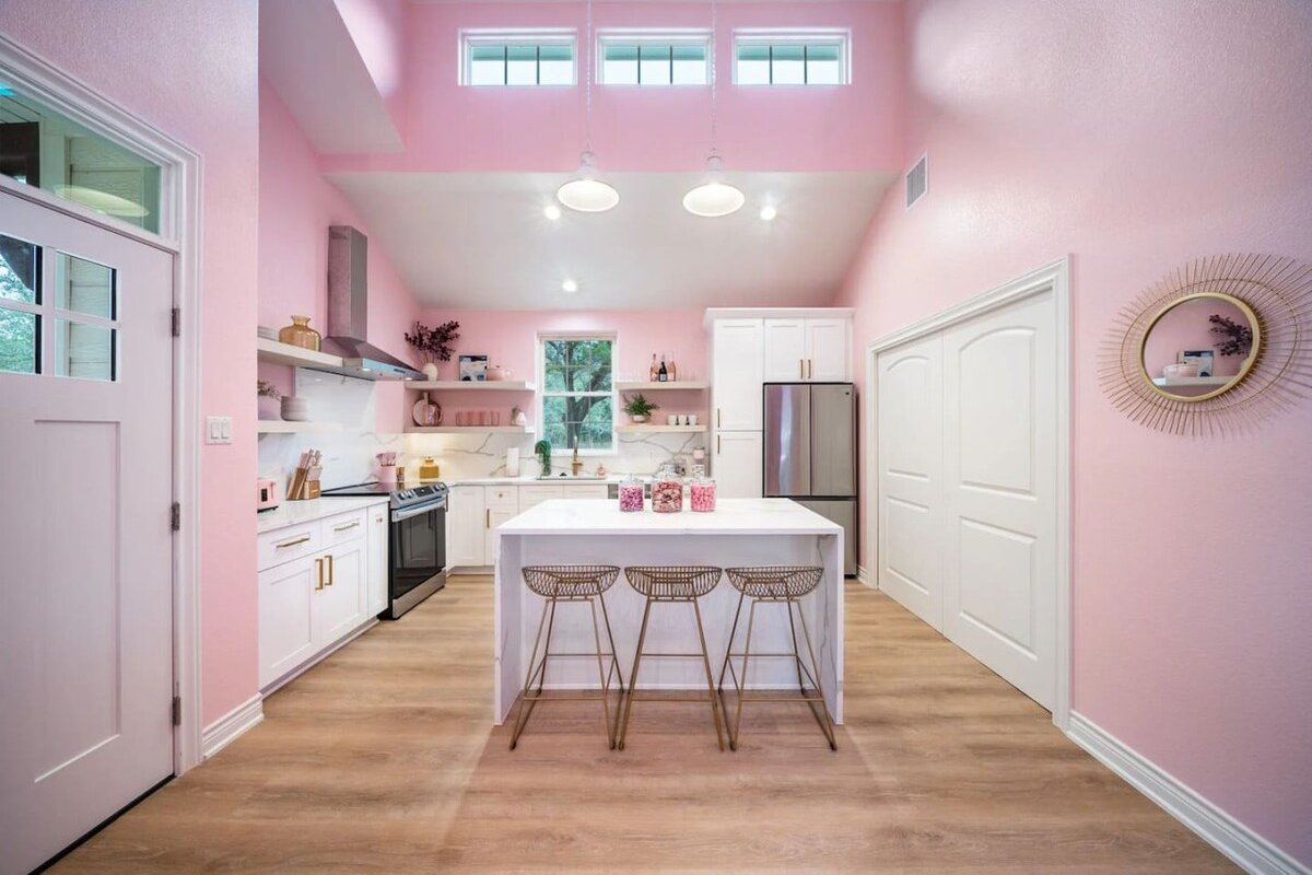 Pink House ATX I Pool & Spa I Firepit gallery image 4