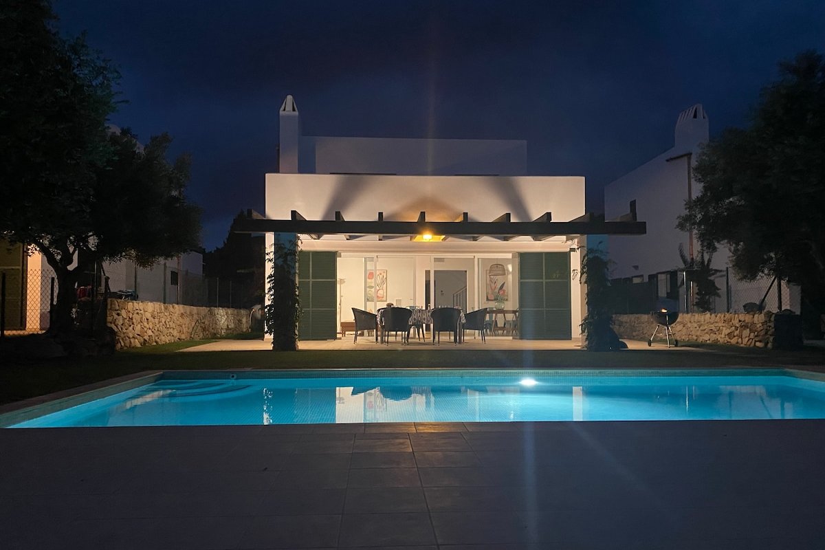 BINIBLANC VILA private pool and garden gallery image 4