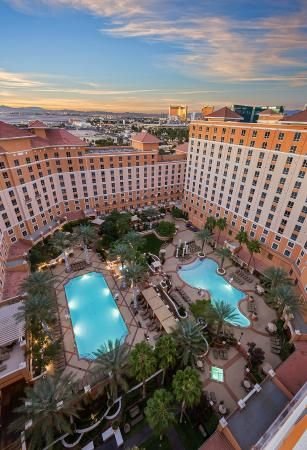 2 units of 2BR suites behind the MGM Grand gallery image 4