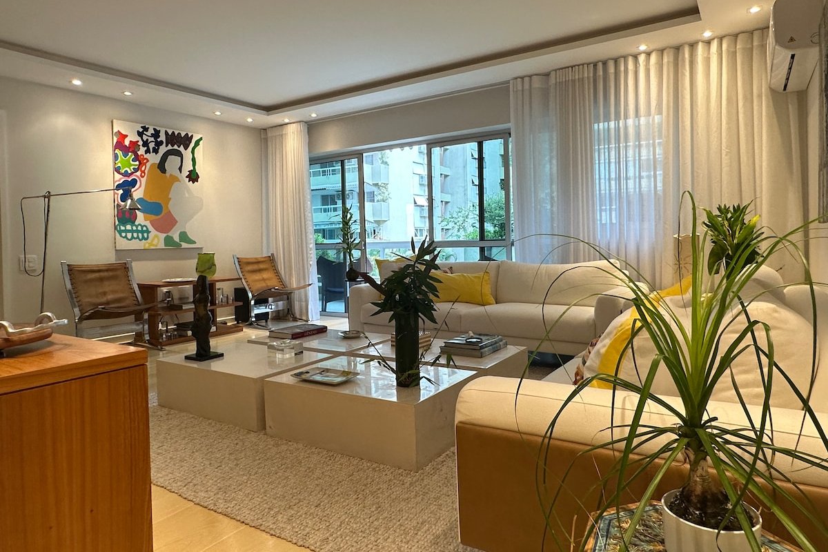 Refúgio familiar no Leblon! gallery image 4