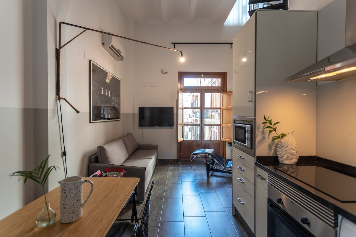 BUBUFLATS Mercat / BUBU 8 – Apartamento ático gallery image 3