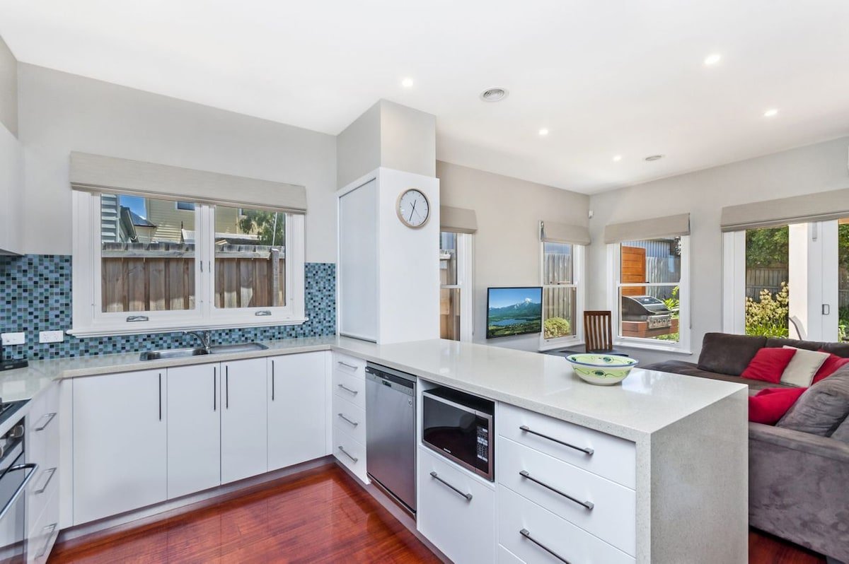 Merri Place gallery image 3