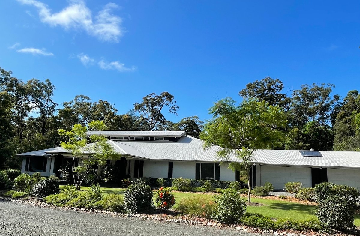 Private Acreage in Noosa “A Place of Beauty” gallery image 4