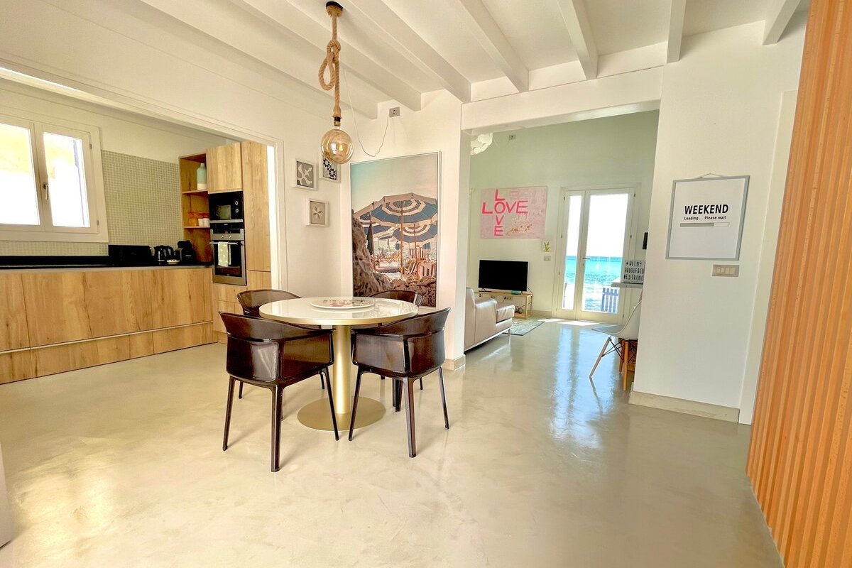 BEACH HOUSE ES TRENC gallery image 3