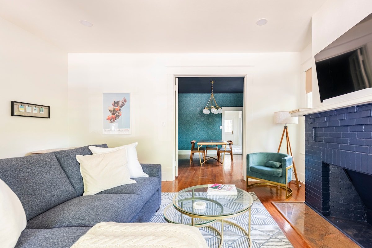 Casa Blanco gallery image 2