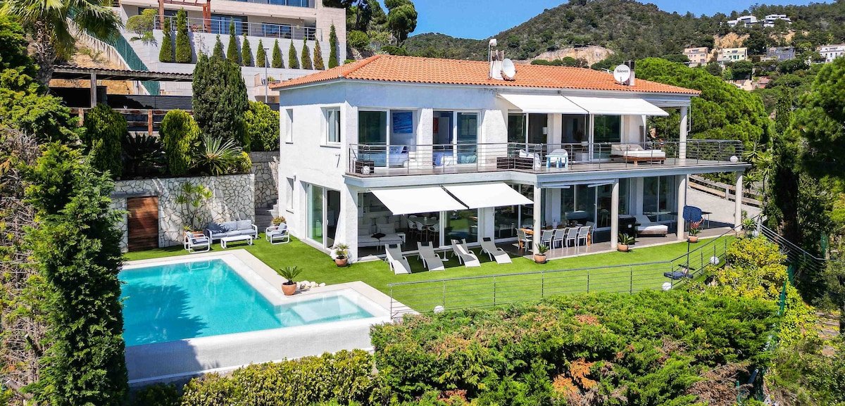 ★ CoastalVillas – Villa Harmony ★ gallery image 2