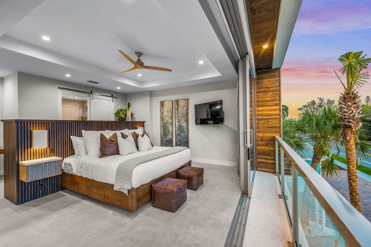 #1 Rooftop Deck w/ Gulf Views – Steps to Beach gallery image 5