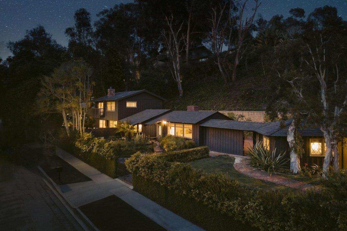 Private Santa Monica Canyon Retreat on Double Lot gallery image 2