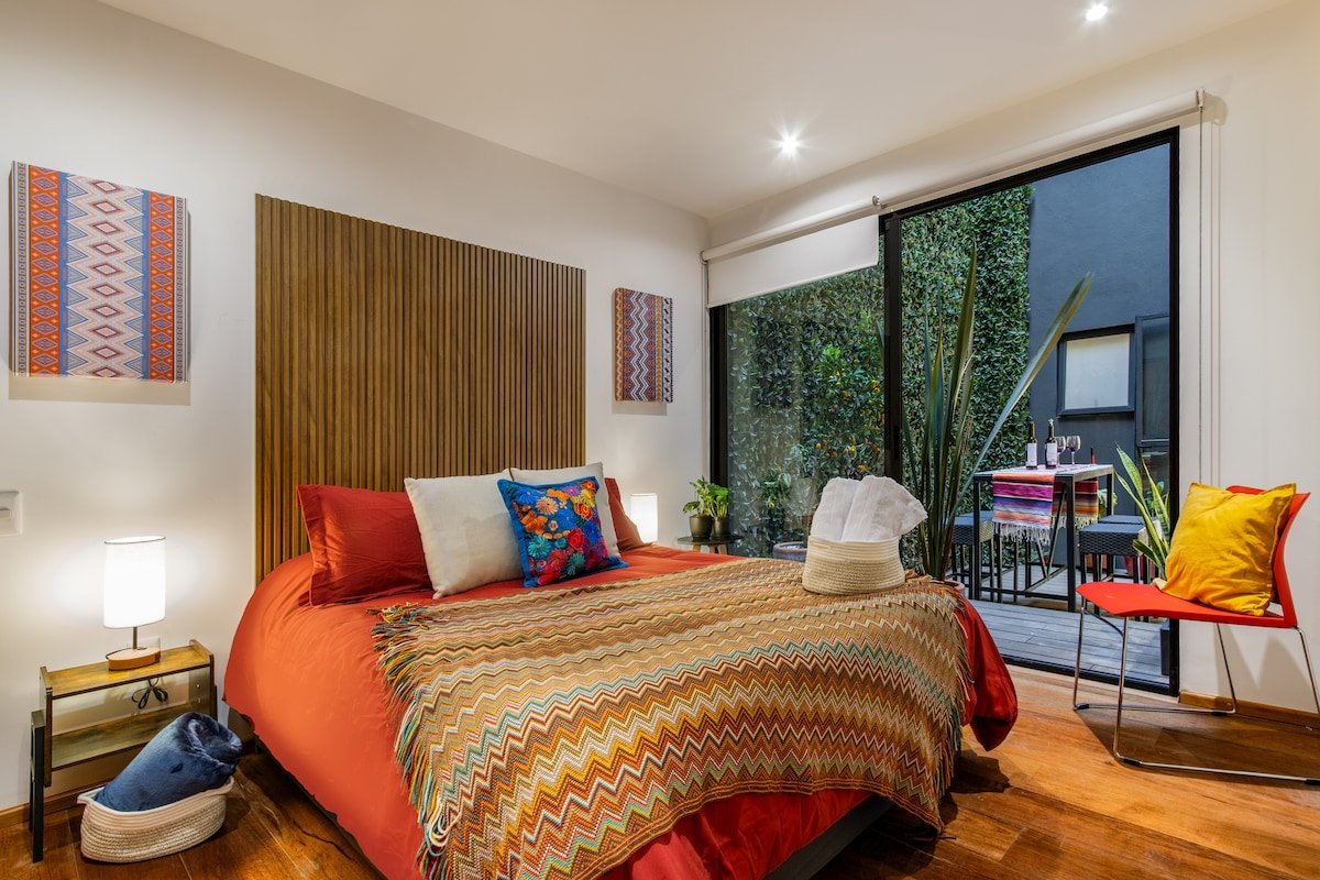 AC/ 3 Terraces Oasis / 3 BR Stunning Lux Apartment gallery image 5