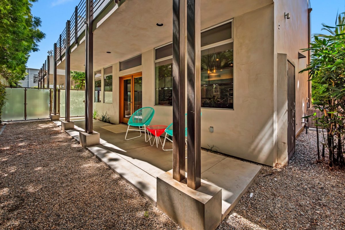 Modern Industrial Venice Home: 360 Degree Rooftop gallery image 4