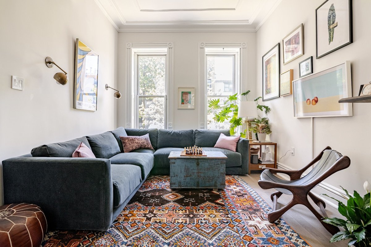 Chic, spacious and eclectic Park Slope brownstone gallery image 2