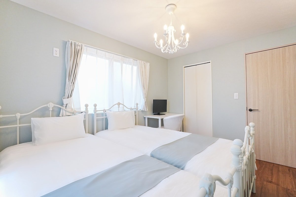 新宿電車4分/アクセス抜群！駅3分/新築戸建120㎡/快適バルコニー/WiFi/最大10名/洗濯乾燥 gallery image 5