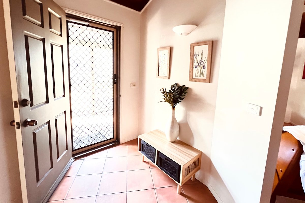 Wren’s Nest -Country Hinterland Escape gallery image 4